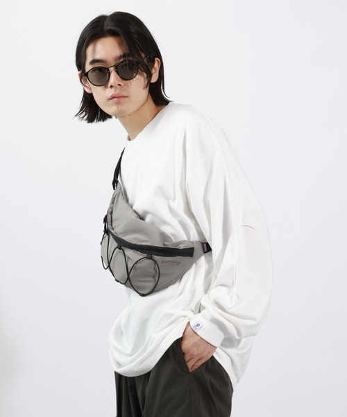 BAYFLOW（ベイフロー）の「【BUDDIES Dept.】ナイロンウエストバッグ（ボディバッグ/ウエストポーチ・メンズ・ブラック/グレー・FREE）」の3枚目の写真