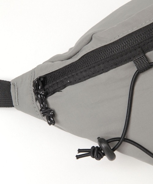 BAYFLOW（ベイフロー）の「【BUDDIES Dept.】ナイロンウエストバッグ（ボディバッグ/ウエストポーチ・メンズ・ブラック/グレー・FREE）」の18枚目の写真