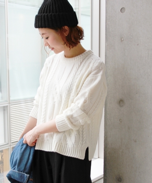 JOURNAL STANDARD(ジャーナルスタンダード)の「ビックケーブルプルオーバー#(ニット/セーター・レディース・カーキ/ホワイト/ベージュ・FREE)」の2枚目の写真