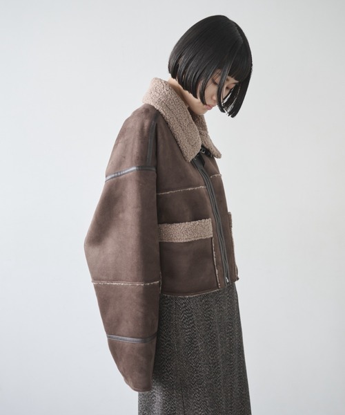 AIC.（エーアイシー）の「ムートンライクショートボアジャケット（ムートンコート・レディース・ブラウン/チャコールグレー/ブラック・FREE）」の15枚目の写真