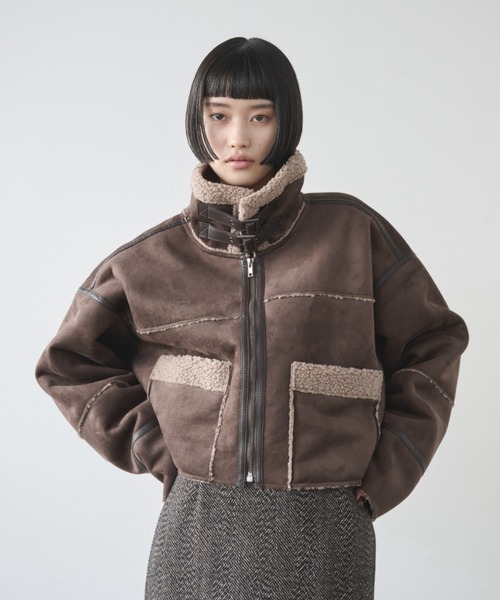 AIC.（エーアイシー）の「ムートンライクショートボアジャケット（ムートンコート・レディース・ブラウン/チャコールグレー/ブラック・FREE）」の8枚目の写真