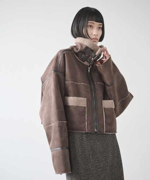 AIC.（エーアイシー）の「ムートンライクショートボアジャケット（ムートンコート・レディース・ブラウン/チャコールグレー/ブラック・FREE）」の6枚目の写真