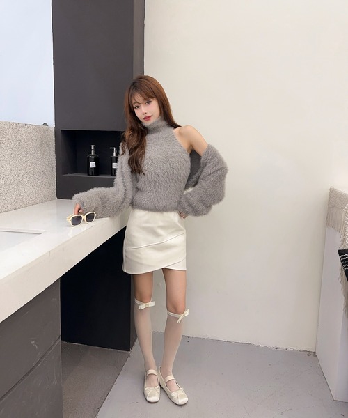 Jasmine Grandiflorum(ジャスミングランディフローラム)の「【Jasmine】シャギーニットハイネックベスト+カーディガン (AW)(アンサンブル・レディース・ホワイト/ブラック/ブルー/グレー・FREE)」の20枚目の写真