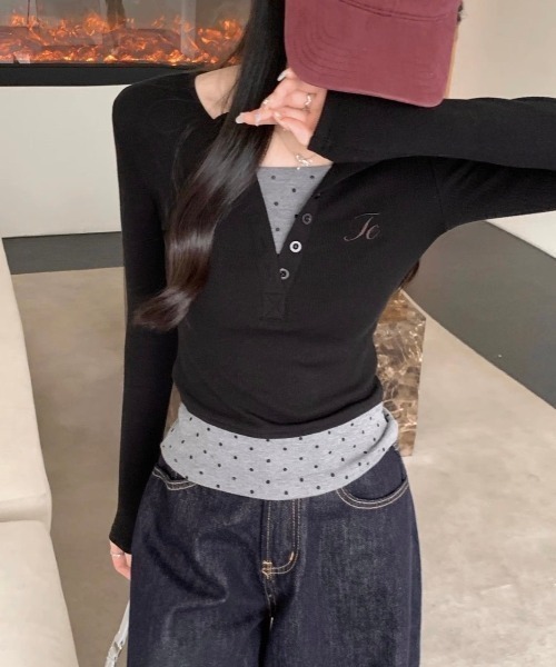 LADY LIKE(レディライク)の「ドットレイヤード風ドッキングカットトップス(Tシャツ/カットソー・レディース・ブラック・M)」の10枚目の写真