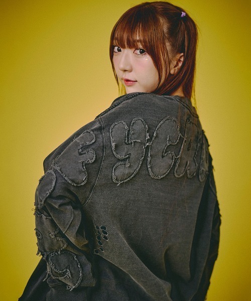 GALFY(ガルフィー)の「A'GEM/9 × .kom 『GALFY/ガルフィー』 ぼろぼろロゴ百合の紋 ロンTee(Tシャツ/カットソー・メンズ・ブラック/ホワイト・L)」の3枚目の写真