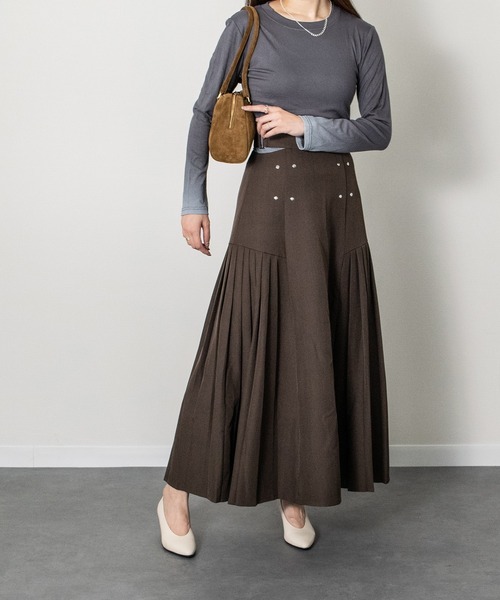 FABIO RUSCONI(ファビオルスコーニ)の「【FABIO RUSCONI】コーンヒールポインテッドトウパンプス(F51123)(パンプス・レディース・アイボリー/ブラック・37/36/38/35)」の10枚目の写真