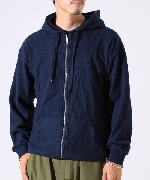 GLOSTER（グロスター）の「【レイヤードに最適】起毛ワッフル 裾ドロストジップパーカー（パーカー・メンズ・ネイビー/チャコールグレー/ヘザーグレー・M/L/XL）」の5枚目の写真