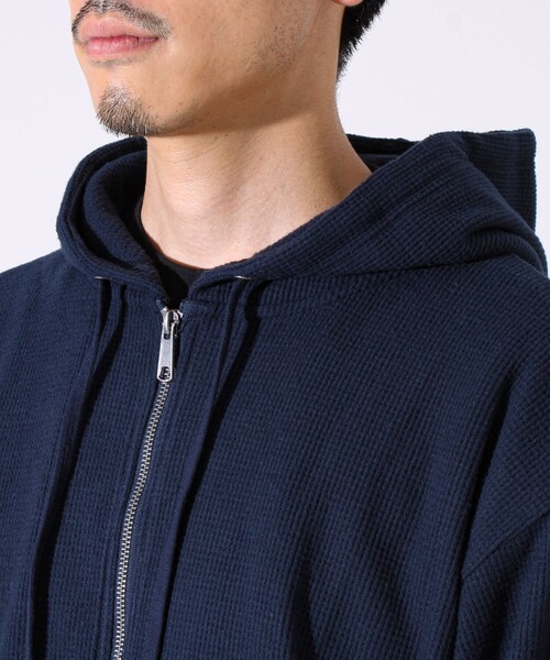 GLOSTER（グロスター）の「【レイヤードに最適】起毛ワッフル 裾ドロストジップパーカー（パーカー・メンズ・ネイビー/チャコールグレー/ヘザーグレー・M/L/XL）」の11枚目の写真