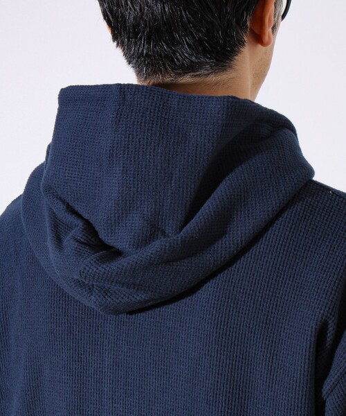 GLOSTER（グロスター）の「【レイヤードに最適】起毛ワッフル 裾ドロストジップパーカー（パーカー・メンズ・ネイビー/チャコールグレー/ヘザーグレー・M/L/XL）」の16枚目の写真