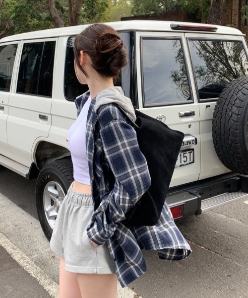 yuue' ( wear )(ユーイ)の「オーバーサイズフーディーチェックシャツ/フード付きシャツ(シャツ/ブラウス・レディース・ブラック/ネイビー・FREE)」の11枚目の写真