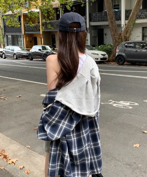yuue' ( wear )(ユーイ)の「オーバーサイズフーディーチェックシャツ/フード付きシャツ(シャツ/ブラウス・レディース・ブラック/ネイビー・FREE)」の16枚目の写真