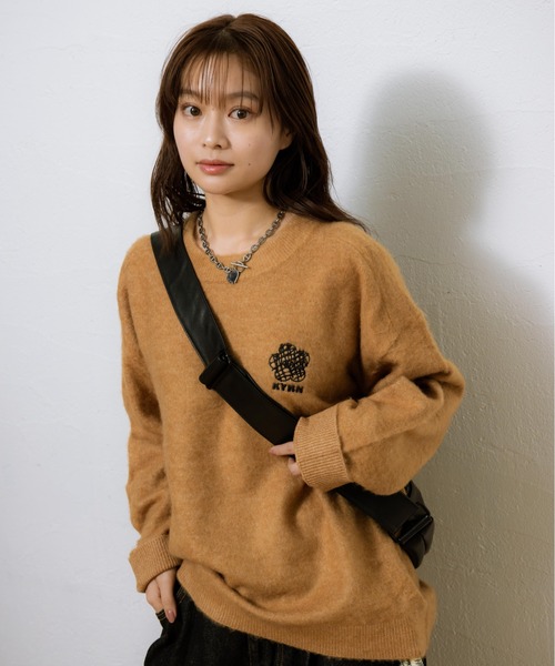 kaoyorinakami（カオヨリナカミ）の「KYRN flower knit / KYRNフラワーニット（ニット/セーター・メンズ・ベージュ/ブラック・X-LARGE/LARGE/MEDIUM/SMALL）」の7枚目の写真