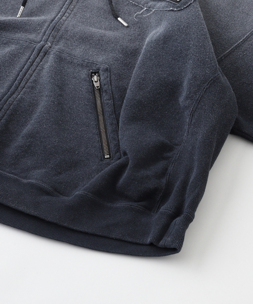 DAIRIKU(ダイリク)の「DAIRIKU / ダイリク 5-Zip Vintage Dyed Hoodie(パーカー・メンズ・ブルー系その他/ブラック・MEDIUM)」の6枚目の写真
