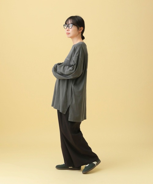 LEPSIM（レプシィム）の「【産前・産後対応】マタニティ／バックロゴプリント長袖T　587651（マタニティウェア/グッズ・レディース・チャコールグレー/オフホワイト・FREE）」の22枚目の写真