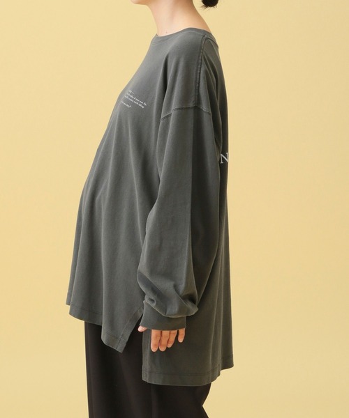 LEPSIM（レプシィム）の「【産前・産後対応】マタニティ／バックロゴプリント長袖T　587651（マタニティウェア/グッズ・レディース・チャコールグレー/オフホワイト・FREE）」の20枚目の写真