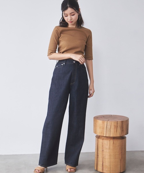 YANUK（ヤヌーク）の「カットアウト Tee（Tシャツ/カットソー・レディース・キャメル・FREE）」の3枚目の写真