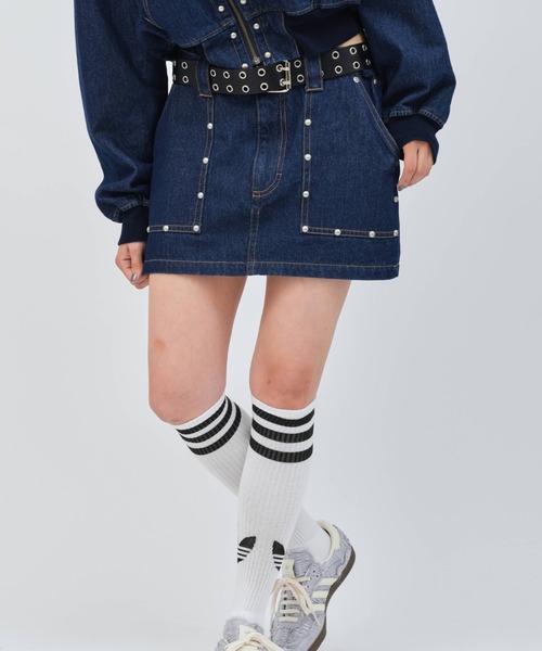 atmos pink(アトモスピンク)の「atmos pink Studs Denim Mini Skirt / アトモス ピンク スタッズ デニム ミニスカート(スカート・レディース・ブルー/ブラック・S/M)」の3枚目の写真