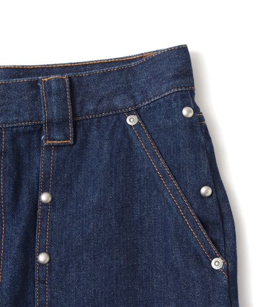 atmos pink(アトモスピンク)の「atmos pink Studs Denim Mini Skirt / アトモス ピンク スタッズ デニム ミニスカート(スカート・レディース・ブルー/ブラック・S/M)」の5枚目の写真
