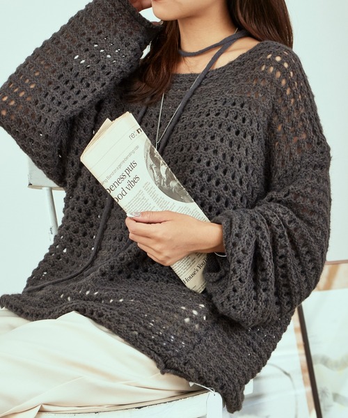AO2（アオズ）の「Lace Knit Ensemble / 透かし編みニット ウール アンサンブル（アンサンブル・レディース・カーキ/ダークグレー/アイボリー・FREE）」の4枚目の写真