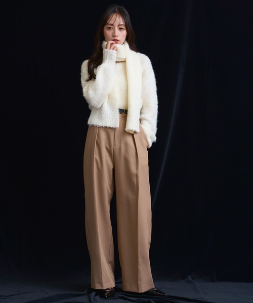 NOELA(ノエラ)の「デザインベルト付きストレートパンツ(スラックス・レディース・ベージュ/チャコールグレー・S/M)」の20枚目の写真