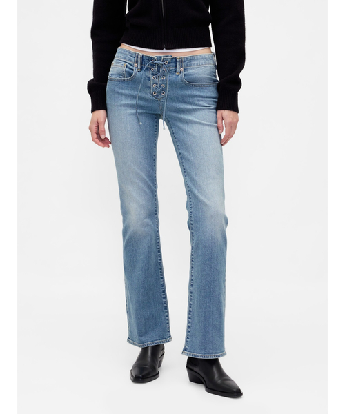 GAP(ギャップ)の「ローライズ レースアップ ロング&リーンデニム-(デニムパンツ・レディース・ライトインディゴブルー・23/24/25/26/27/28/29/30)」の4枚目の写真