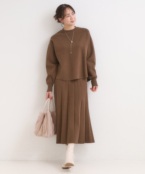 DRESKIP(ドレスキップ)の「【セットアップ可/S-LL】インせず着られる 洗えるもちもち裾ラウンドニット(ニット/セーター・レディース・ブルー系その他/グレー/オフホワイト/ブラック/ダークブラウン・02/01/04/03)」の13枚目の写真