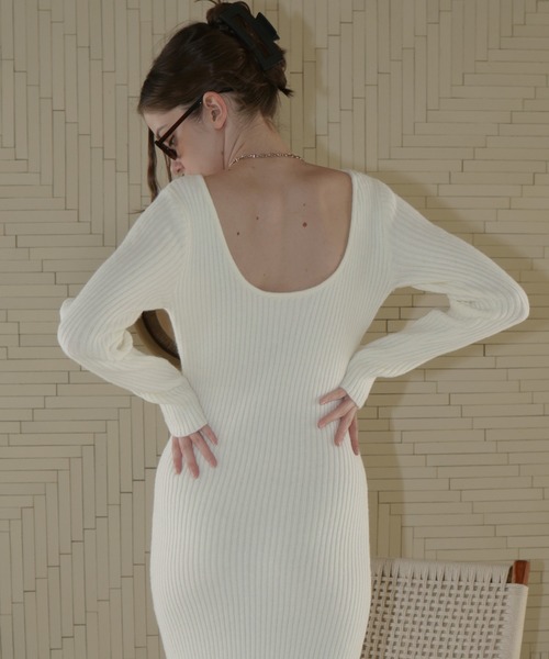 バックオープンロングリブニットワンピース（ワンピース）｜Mili