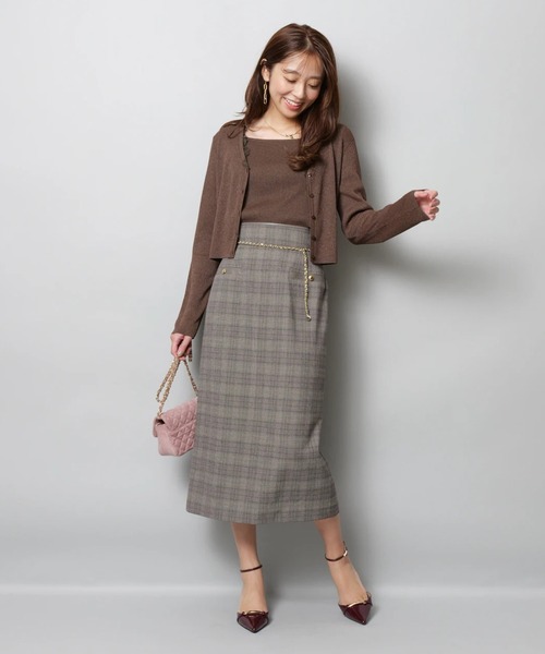 【新品タグ付き】JUSGLITTY チェックスカート モカ茶　ジャスグリッティー JUSGLITTY（ジャスグリッティー）の「チェーンベルト付タイトスカート