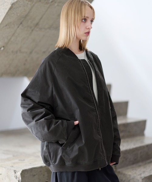 ASTRONOMY（アストロノミー）の「ヴィンテージ加工ビッグMA-1ボンバージャケット（MA-1・メンズ・チャコール/ブラック/カーキ・S/M/L/XL）」の13枚目の写真