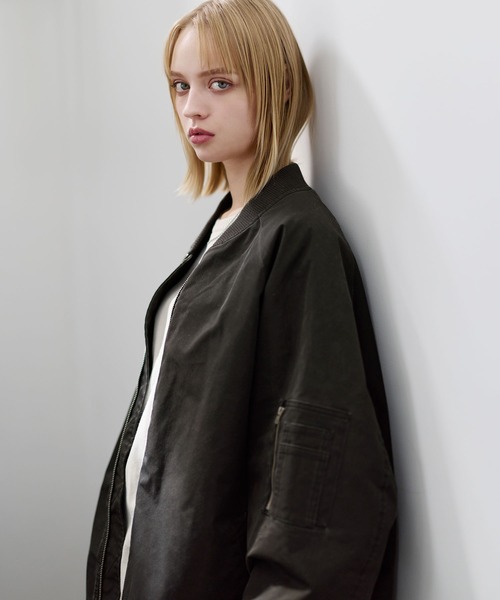 ASTRONOMY（アストロノミー）の「ヴィンテージ加工ビッグMA-1ボンバージャケット（MA-1・メンズ・チャコール/ブラック/カーキ・S/M/L/XL）」の14枚目の写真