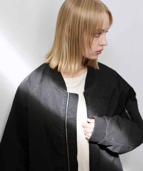 ASTRONOMY（アストロノミー）の「ヴィンテージ加工ビッグMA-1ボンバージャケット（MA-1・メンズ・チャコール/ブラック/カーキ・S/M/L/XL）」の16枚目の写真