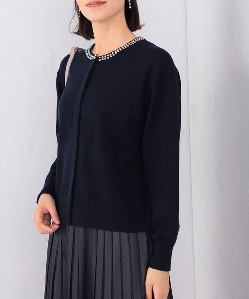 GALLORIA（ギャローリア）の「ビジュー使いニットカーディガン（カーディガン/ボレロ・レディース・ネイビー/グレー・S/M/L/LL）」の7枚目の写真