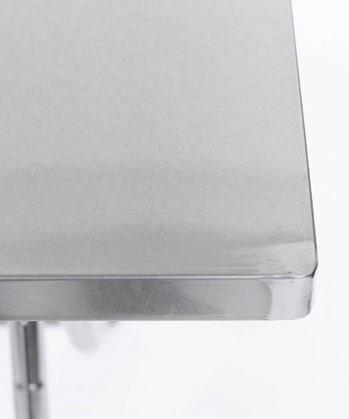 DULTON(ダルトン)の「STAINLESS FOLDING TABLE 600×600/ステンレス 折りたたみ テーブル(家具・メンズ・シルバー・FREE)」の10枚目の写真