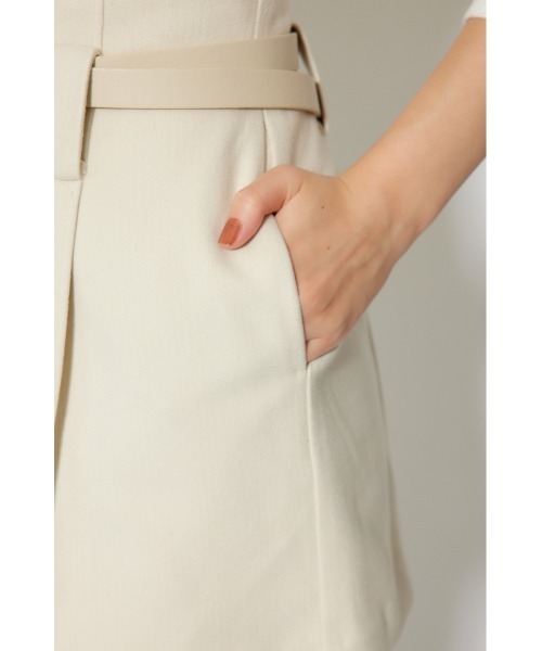 rienda(リエンダ)の「ベルト付きピンタックショートパンツ 秋服 冬服(その他パンツ・レディース・アイボリー/ブラウン/グレー・X-SMALL/SMALL/MEDIUM)」の16枚目の写真