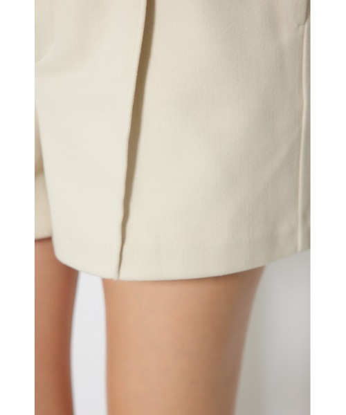 rienda(リエンダ)の「ベルト付きピンタックショートパンツ 秋服 冬服(その他パンツ・レディース・アイボリー/ブラウン/グレー・X-SMALL/SMALL/MEDIUM)」の17枚目の写真