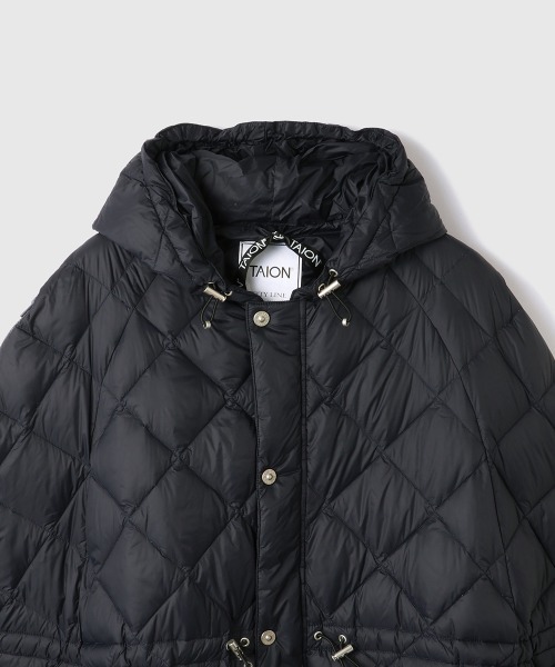 VICKY（ビッキー）の「TAION　ダウンケープコート≪手洗い可能≫（ダウンジャケット/コート・レディース・ブラック/ネイビー・M）」の7枚目の写真