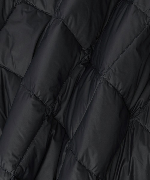 VICKY（ビッキー）の「TAION　ダウンケープコート≪手洗い可能≫（ダウンジャケット/コート・レディース・ブラック/ネイビー・M）」の13枚目の写真