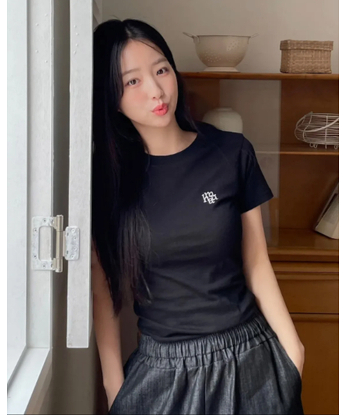 muahmuah（ムーアムーア）の「スティッチロゴベーシックTシャツ[3色]（Tシャツ/カットソー・レディース・ブラック/カーキ/ブルー/ネイビー/ホワイト/ピンク・FREE）」の21枚目の写真