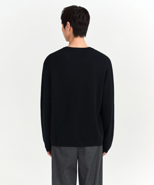 MUSINSA STANDARD（ムシンサスタンダード）の「ミニマルクルーネックニット[ブラック]（ニット/セーター・メンズ・その他・XX-LARGE/SMALL/MEDIUM/LARGE/X-LARGE）」の3枚目の写真