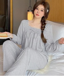 DAY CLOSET（デイ クローゼット）の「【セットアップ】上品フリルで乙女チック。長袖チュニック風シャーリング切替ルームウェア 上下2点セット レディース（ルームウェア/パジャマ）」