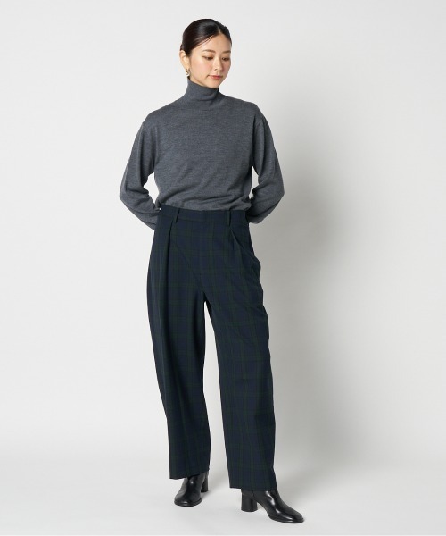 HELIOPOLE（エリオポール）の「CHECK CURVY PANTS（その他パンツ・レディース・グリーン系その他/ブラウン系その他・38/36）」の5枚目の写真