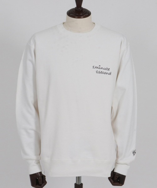 1minute 1second(ワンミニットワンセカンド)の「msw1816-12oz heavy weight sweatshirt with heart patch トレーナー(1M26H220)(スウェット・メンズ・ブラック/ブラック×ピンク/ホワイト・S/M/L/XL)」の4枚目の写真