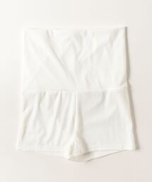 Vini（ヴィニ）の「ハイウエスト ロールアップ ショートパンツ（その他パンツ）」