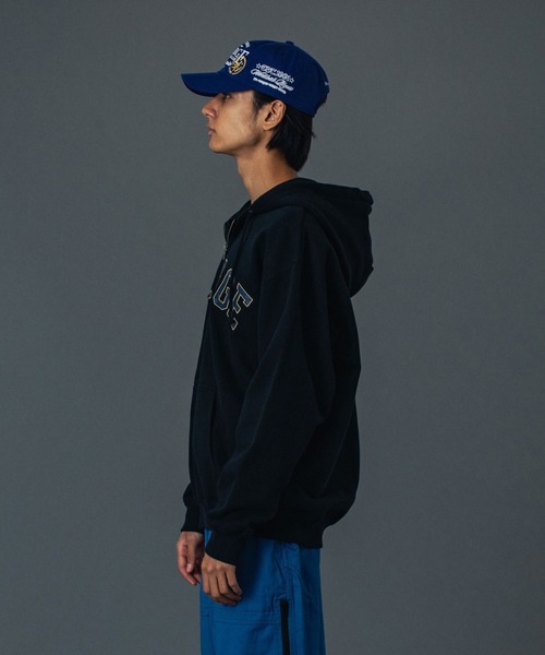 XLARGE（エクストララージ）の「PERFORATED LEATHER LOGO ZIP UP HOODED SWEATSHIRT（パーカー・メンズ・ブラック/アッシュ/バーガンディー・S/M/L/XL）」の7枚目の写真