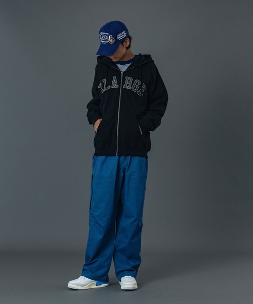 XLARGE（エクストララージ）の「PERFORATED LEATHER LOGO ZIP UP HOODED SWEATSHIRT（パーカー・メンズ・ブラック/アッシュ/バーガンディー・S/M/L/XL）」の9枚目の写真