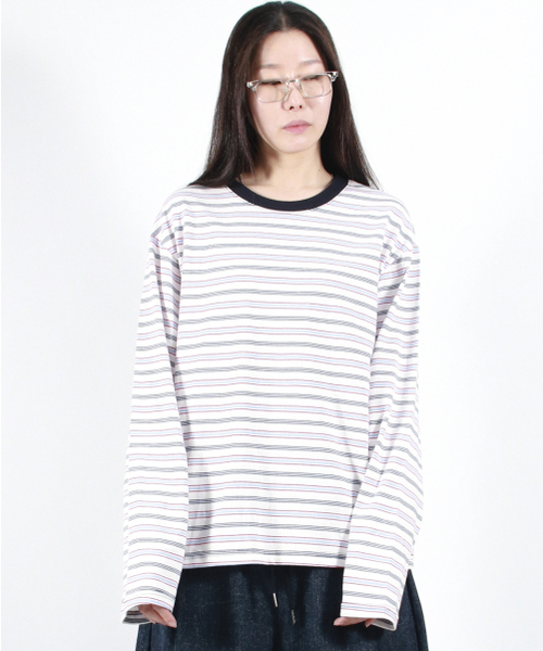 DEMARC（ドゥマーク）の「MULTI STRIPE LONG SLEEVE TEE -  White（Tシャツ/カットソー・レディース・その他・LARGE/MEDIUM）」の2枚目の写真
