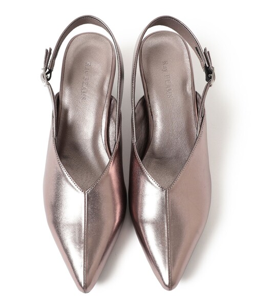 Ray BEAMS（レイビームス）の「2ベルト ミュール（パンプス・レディース・ブラック/ダークブラウン・23.0cm/23.5cm/24.0cm/24.5cm/25.0cm）」の7枚目の写真