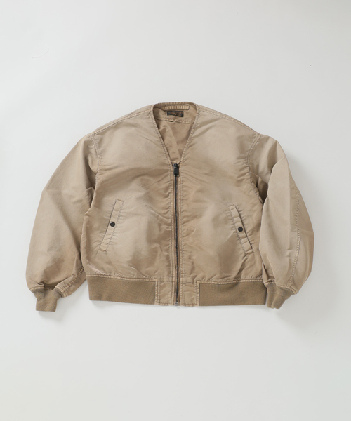 JOURNAL STANDARD J.S HOMESTEAD（ジャーナルスタンダードホームステッド）の「J.S.Homestead / ノー カラー MA-1（MA-1・メンズ・ベージュ/ブラック系その他・LARGE/MEDIUM）」の4枚目の写真