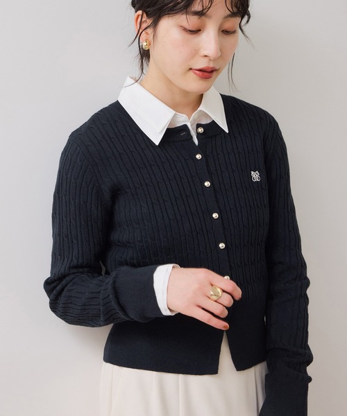 VIS（ビス）の「ケーブルコンパクトカーディガン（カーディガン/ボレロ・レディース・ダークブラウン/ネイビー/キナリ/ピンク・FREE）」の4枚目の写真