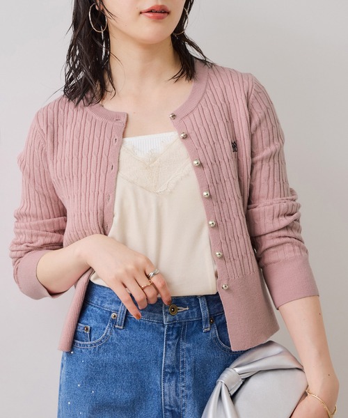 VIS（ビス）の「ケーブルコンパクトカーディガン（カーディガン/ボレロ・レディース・ダークブラウン/ネイビー/キナリ/ピンク・FREE）」の13枚目の写真